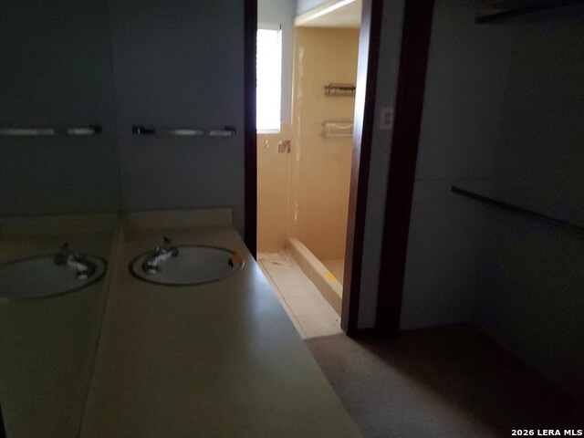 Image 10 of 12 For 303 Cordoba Dr