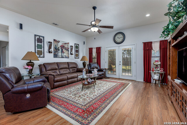 Image 11 of 37 For 1707 Park View