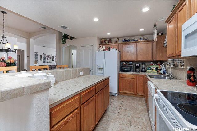 Image 14 of 37 For 1707 Park View