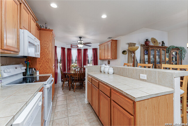 Image 15 of 37 For 1707 Park View