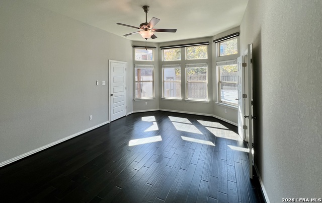 Listing photo id 8 for 27823 Dana Creek