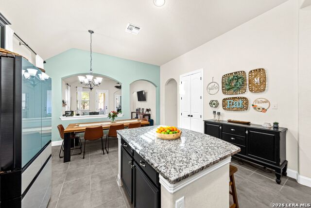 Image 11 of 41 For 216 Aspen  