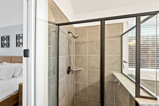 Image 24 of 41 For 216 Aspen  