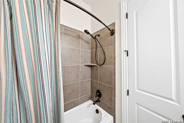 Image 28 of 41 For 216 Aspen  