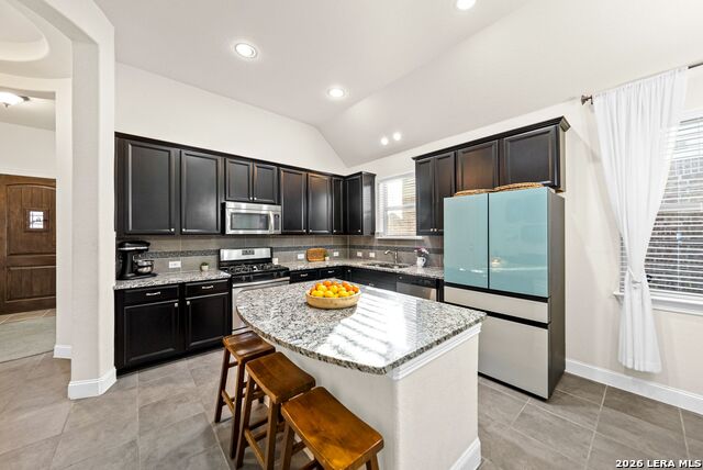 Image 7 of 41 For 216 Aspen  