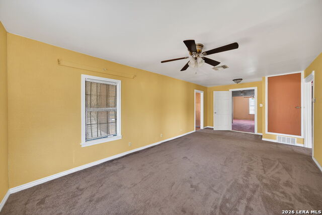 Image 18 of 50 For 843 Hoover Ave