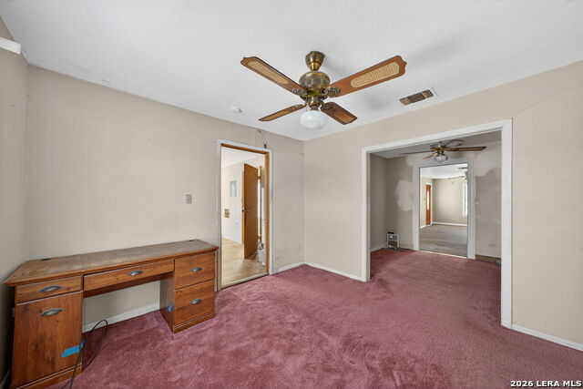 Image 24 of 50 For 843 Hoover Ave