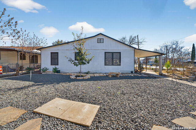 Image 37 of 50 For 843 Hoover Ave