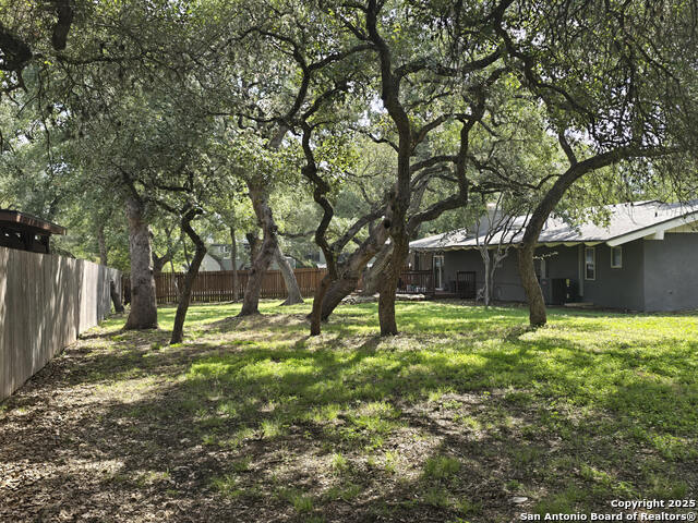 Image 22 of 30 For 8715 Post Oak