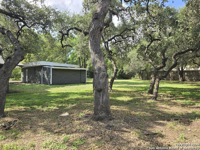 Image 30 of 30 For 8715 Post Oak