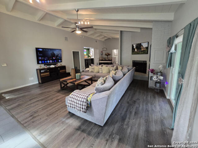 Image 5 of 30 For 8715 Post Oak