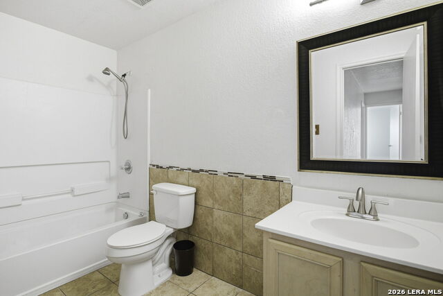 Image 16 of 32 For 414 Spruce Breeze