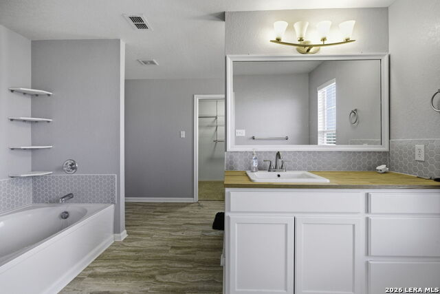 Image 20 of 32 For 414 Spruce Breeze