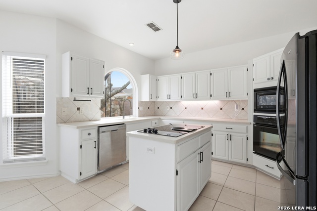 Image 11 of 35 For 602 Lightstone