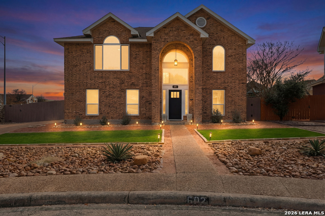 Image 2 of 35 For 602 Lightstone