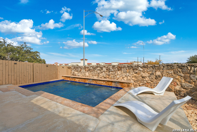 Image 31 of 35 For 602 Lightstone