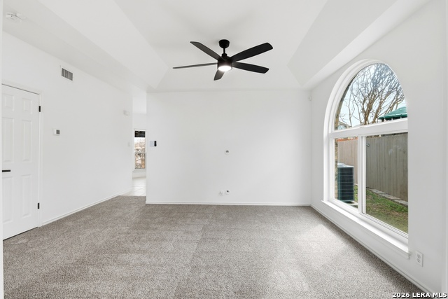 Image 8 of 35 For 602 Lightstone