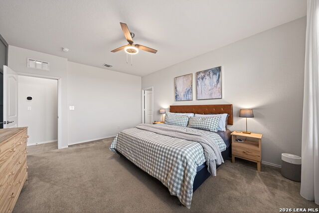 Listing photo id 9 for 610 Ridgehorn