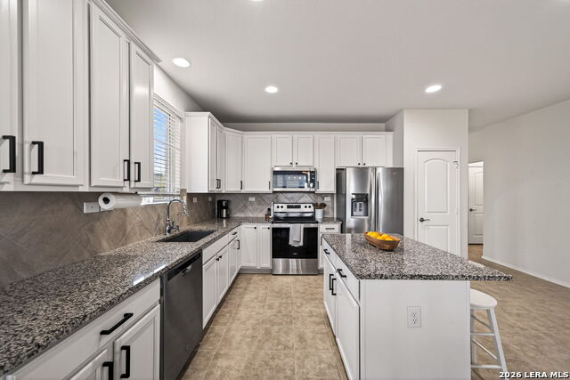 Listing photo id 6 for 610 Ridgehorn