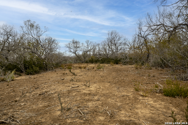 Listing photo id 3 for 2410 San Miguel Tract #2