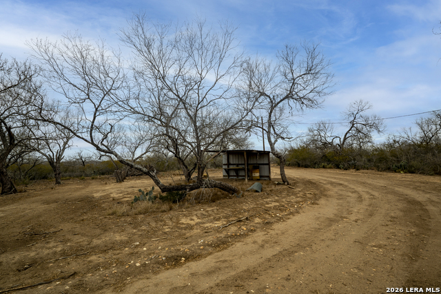 Listing photo id 7 for 2410 San Miguel Tract #2