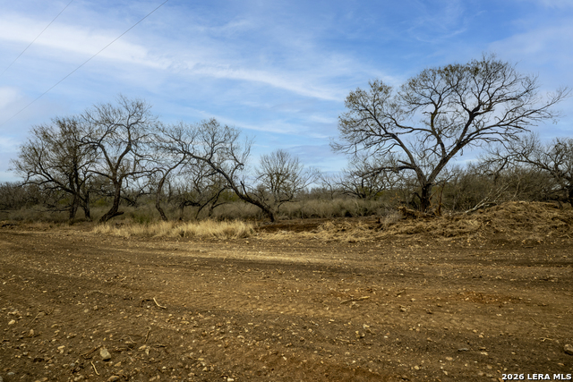 Listing photo id 13 for 2410 San Miguel Tract #1