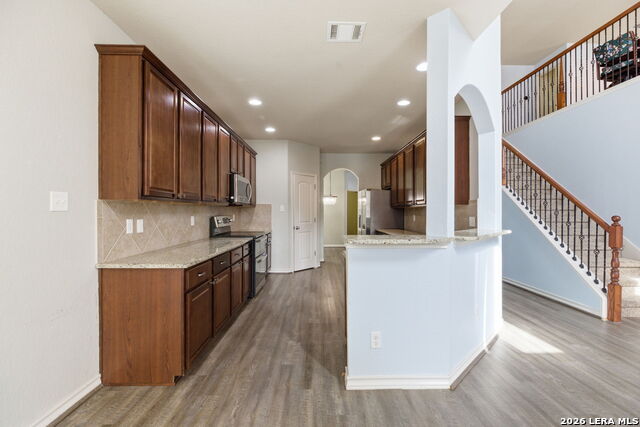 Image 11 of 29 For 217 Dove Hill