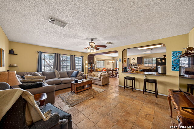 Listing photo id 4 for 10118 Sandbrook Hill