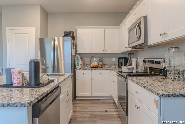 Image 13 of 32 For 5303 Flying Hooves