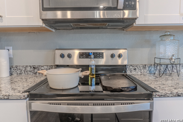 Image 15 of 32 For 5303 Flying Hooves