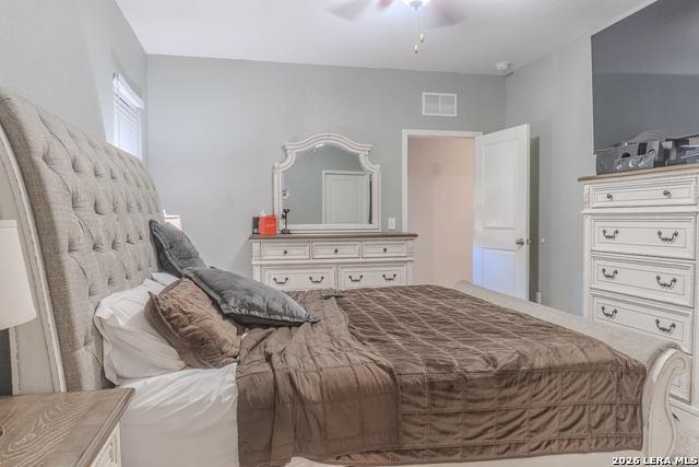 Image 23 of 32 For 5303 Flying Hooves