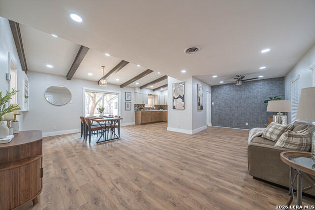 Image 11 of 33 For 11118 Dreamland