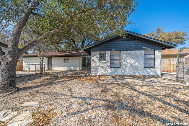 Image 30 of 33 For 11118 Dreamland