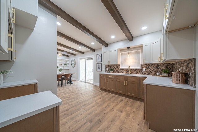 Image 8 of 33 For 11118 Dreamland