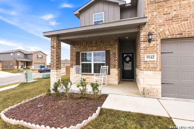 Image 2 of 26 For 9142 Canvas Run