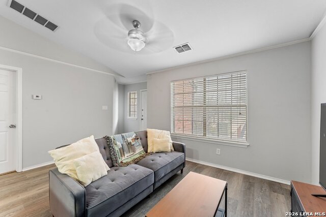 Image 8 of 17 For 4803 Hamilton Wolfe  110