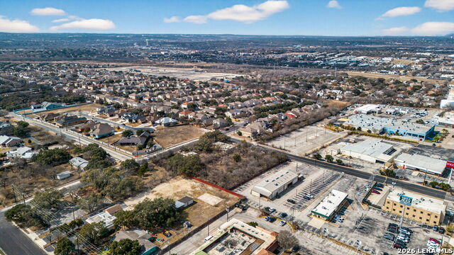 Image 16 of 20 For 5400 Thistle Dr