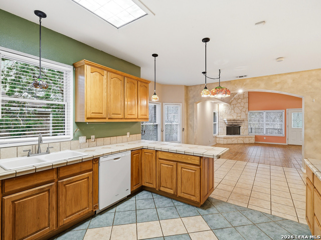 Image 17 of 39 For 8435 Timber Belt