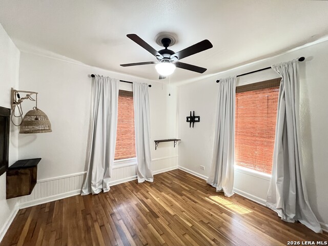 Image 16 of 32 For 2319 Burnet St