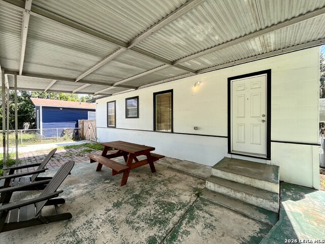 Image 25 of 32 For 2319 Burnet St