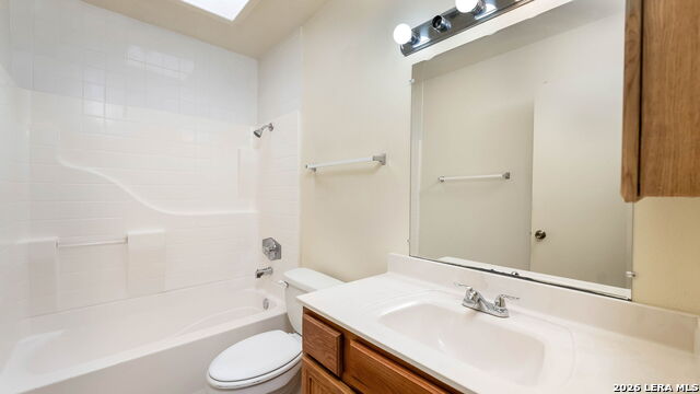 Image 15 of 16 For 4710 Casa Bello