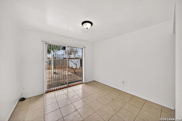 Image 24 of 34 For 9719 Hidden Field