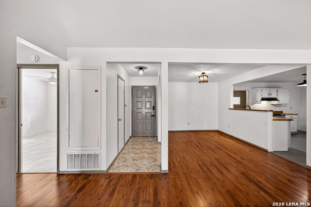 Image 4 of 34 For 9719 Hidden Field