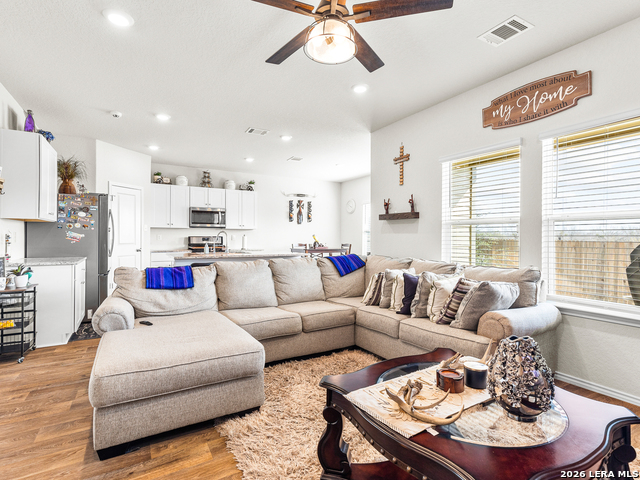 Image 6 of 24 For 12022 Chelan River