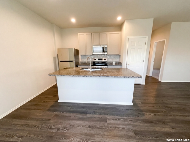 Image 8 of 17 For 431 Pleasanton Way