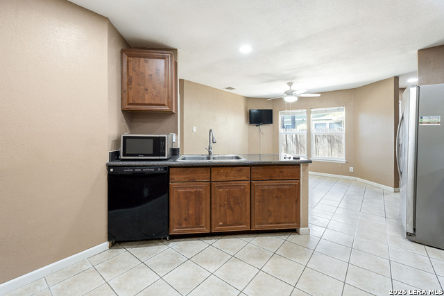 Image 10 of 16 For 10315 Country Green