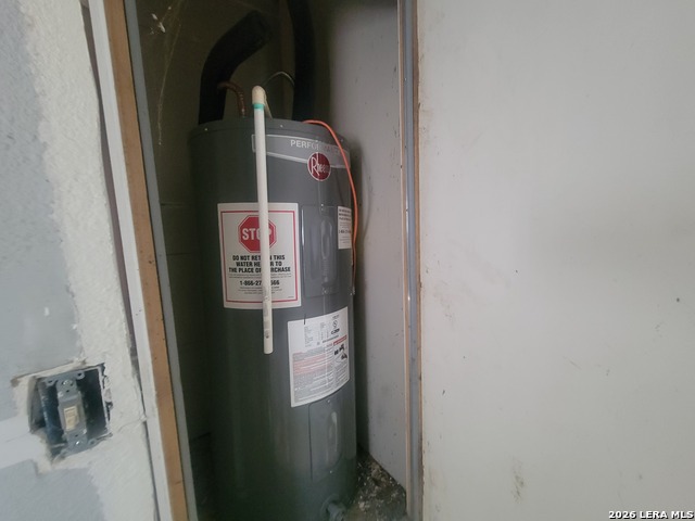 Image 6 of 17 For 2111 Rivas  