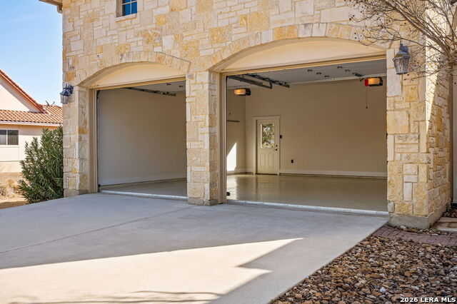 Image 9 of 71 For 331 Wild Turkey Blvd