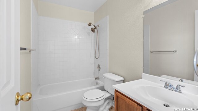 Image 15 of 17 For 3411 Avoca Dr