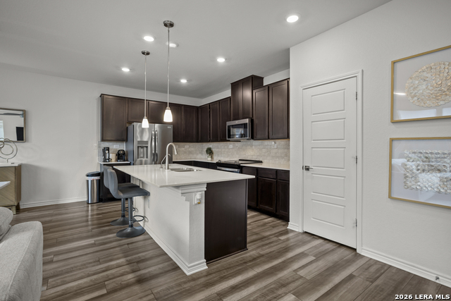 Image 14 of 33 For 14839 Vance Jackson #312  312